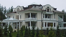 Russia accusa Kiev di un attacco con 91 droni, Zelensky: &laquo;Solo bugie&raquo;