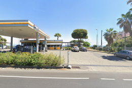 "Spaccata" di Capodanno in una tabaccheria di Acireale: gravi danni e misero bottino