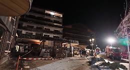 La lunga notte di Crans-Montana e l&rsquo;ansia delle famiglie italiane: ecco la prima lista di nomi dei connazionali dispersi e ricoverati