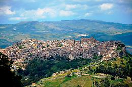 Cosa nostra ennese: sequestrati beni ed aziende per 800.000 euro 