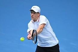 Sinner riparte a Melbourne contro Gaston: possibile semifinale con Musetti 