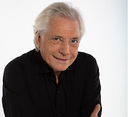 Nino D'Angelo festeggia 50 anni: "I miei meravigliosi anni &rsquo;80&hellip;bis" arriva in Sicilia