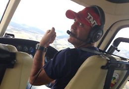 Daniele Nolasco, il &ldquo;globetrotter&rdquo; dei cieli pronto a salvare chi sfida le vette del Nepal
