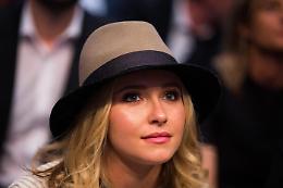 Ci lascia a 36 anni la cheerleader che ha fatto sognare la tv: morta Hayden Panettiere