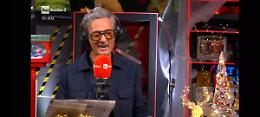 Fiorello non ci sta: chiama “Mattarella” in diretta e il presidente dà ragione allo showman "contro" il nostro giornale