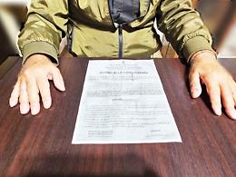 «Datemi pure le chiavi dell’ossario, cerco da solo i teschi di mamma e papà»