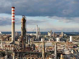 Isab Nord, perché il petrolio è finito sul tetto del serbatoio?