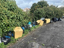 S. Pietro Clarenza, nuova discarica di rifiuti al confine con Mascalucia