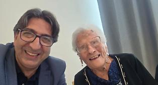 A Naso Rosaria Pizzino compie 105 anni. La sua ricetta della longevit&agrave;: semplicit&agrave;, affetti e un pizzico di gossip