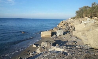 Acqualadrone tira un sospiro di sollievo: via ai lavori per fermare l'erosione costiera