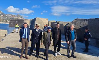 Sopralluogo molo Schis&ograve;