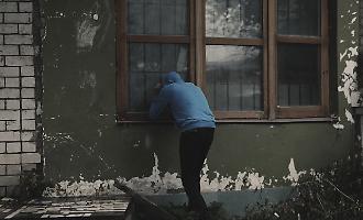 Allarme a Bordonaro: carabinieri arrestano in flagranza un 48enne e un 29enne sorpresi durante un furto in casa