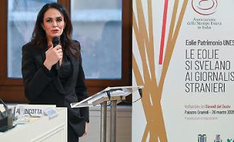 &laquo;Le Isole Eolie un luogo dove potere ricominciare a vivere serenamente&raquo;