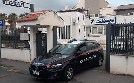 Giardini Naxos: tenta di strangolare la moglie con il cavo di un cellulare, arrestato