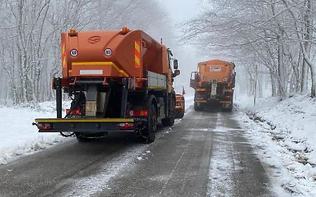 Spazzaneve in azione sulla Sp Caronia-Capizzi
