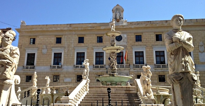 Tari &ldquo;tolta&rdquo; a Invitalia, bufera su dirigente