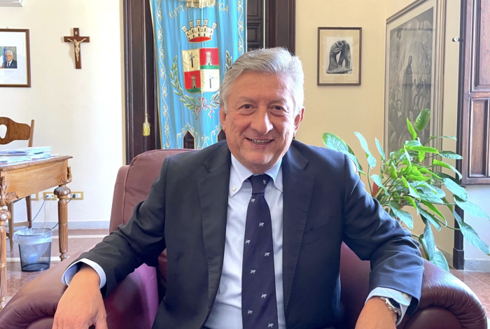 Leontini sindaco