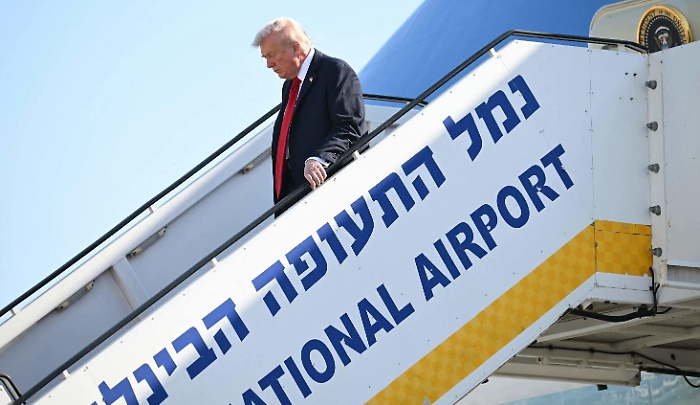 Trump: «Giornata grandiosa, la guerra è finita, Hamas rispetterà l'accordo, oggi è un nuovo inizio»
