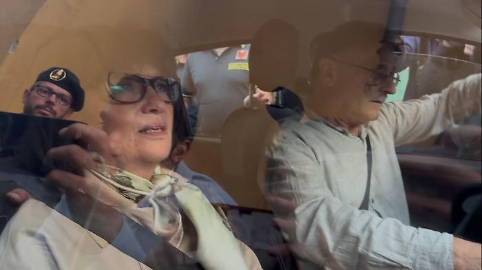 Garlasco, indagato per corruzione il padre di Andrea Sempio: «Ha versato denaro all'ex procuratore Venditti»