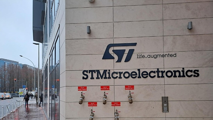 BEI e STMicroelectronics investono 1 miliardo per rivoluzionare i semiconduttori europei