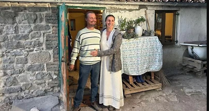 Il caso della &ldquo;casa nel bosco&rdquo;, marted&igrave; l&rsquo;udienza che pu&ograve; cambiare tutto sul futuro dei tre bambini