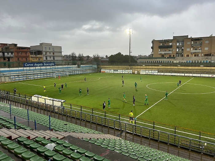 Una sfida senza pubblico al "Presti"