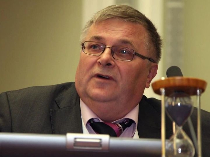 Brucia la Piazza Rossa, brucia la catena di montaggio: la guerra economica che ha travolto la Russia delle armi