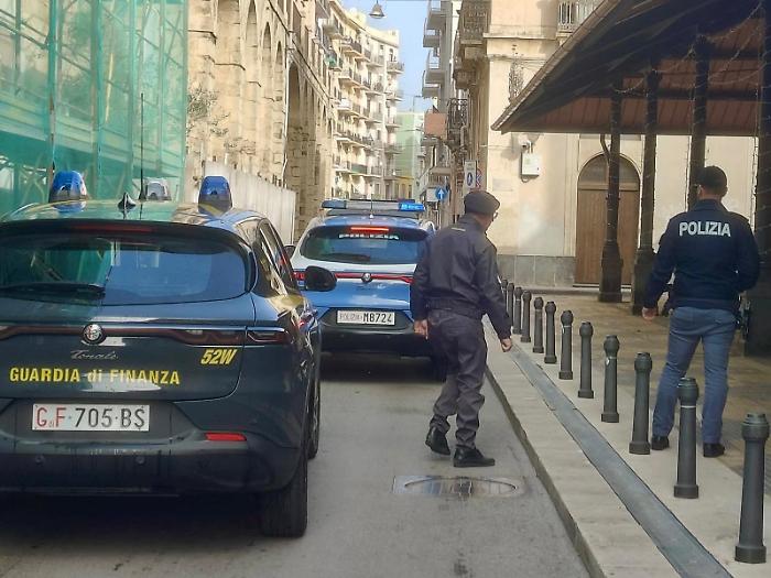 Augusta, festa abusiva con 80 persone ed personale in nero: scattano sanzioni per migliaia di euro