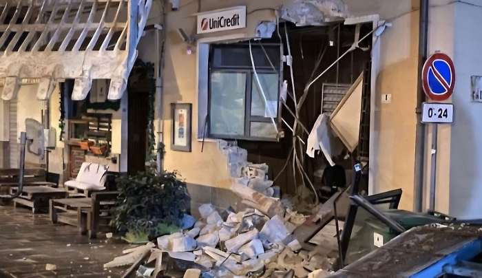 Notte di terrore: assaltate due banche tra Palazzolo e Buccheri. &ldquo;&Egrave; emergenza sicurezza&rdquo;