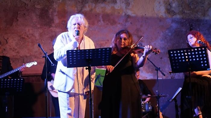 Bibi Bianca in scena a Palermo