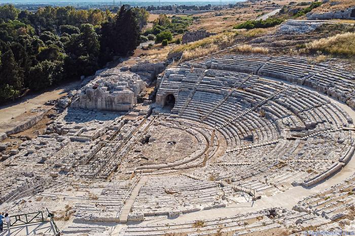 A Siracusa il plenipotenziario della cultura "smezza" i biglietti: cos&igrave; il Parco archeologico diventa un affare