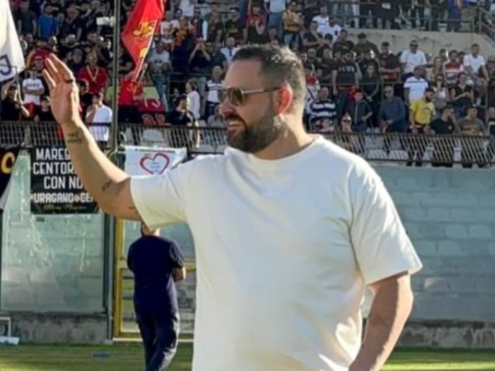 Messina, la carica del presidente: &laquo;Giocate con coraggio, onorate la maglia con orgoglio&raquo;