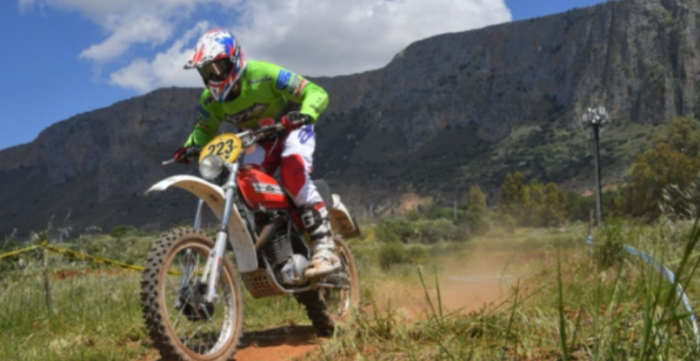 Malore durante la gara di motocross, muore un pilota a Terrasini