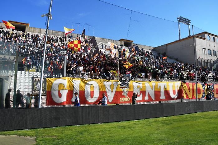 Ragusa - Messina, la societ&agrave; giallorossa chiede ulteriori 500 biglietti