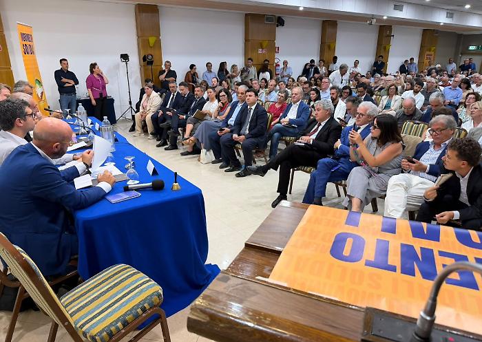 &laquo;Non siamo un partito, ma ascoltateci&raquo;: a Palermo nasce "Solidali", il nuovo movimento del leader di Sant'Egidio in Sicilia