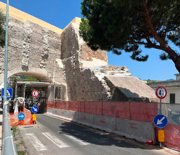 L'Arco di Cristo Re torna alla citt&agrave;: conclusi i lavori di restauro e riaperta la viabilit&agrave; in viale Principe Umberto