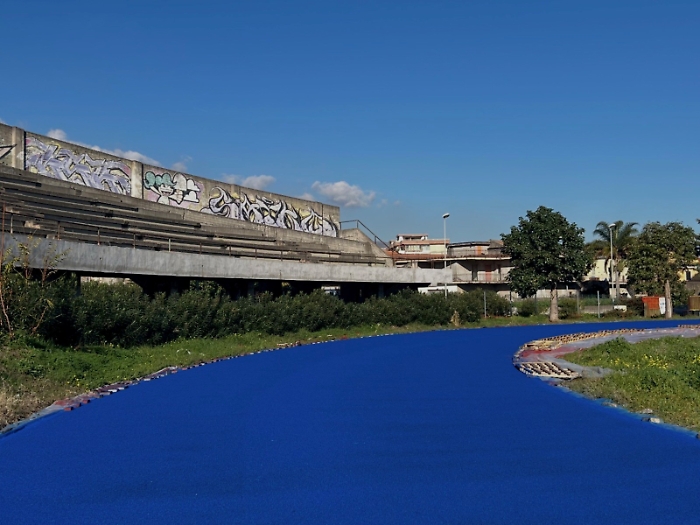 Giarre, stadio di atletica: completata la pista in tartan