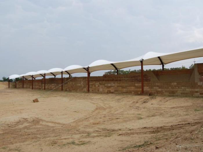 Siti archeologici chiusi a Gela: il prof. Nastasi si offre come custode volontario