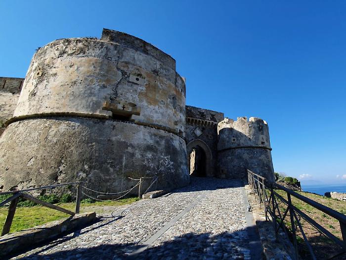 Milazzo, pronti tre cantieri: verr&agrave; migliorato l&rsquo;accesso dei visitatori al Castello