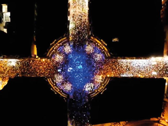 Religione e bandiere, la citt&agrave; di Santa Rosalia tra tradizione e droni
