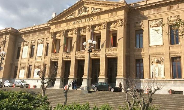 Vertici delle partecipate nel mirino, polemica sull'imparzialit&agrave;: centrosinistra chiede incontro alla prefetta. Intanto prosegue il toto candidati