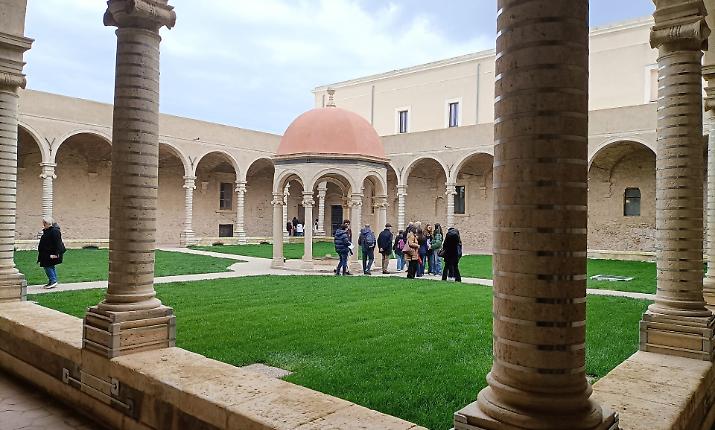 Boom di visitatori al monastero di San Placido Caloner&ograve;