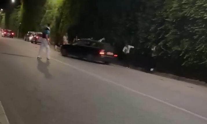 &laquo;Abbiamo la targa, sei in trappola&raquo;: Taormina a un passo dal pirata della discoteca