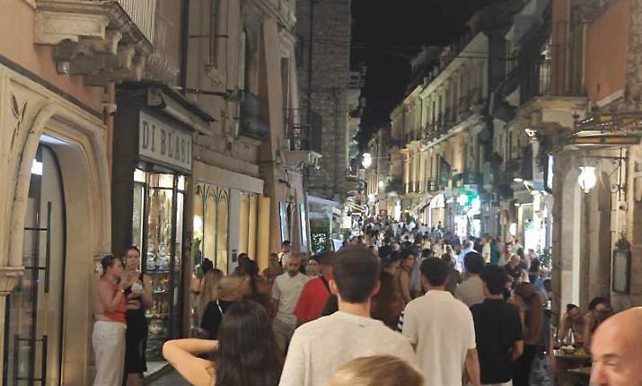 Sul corso Umberto in azione la &ldquo;banda degli orologi&rdquo;